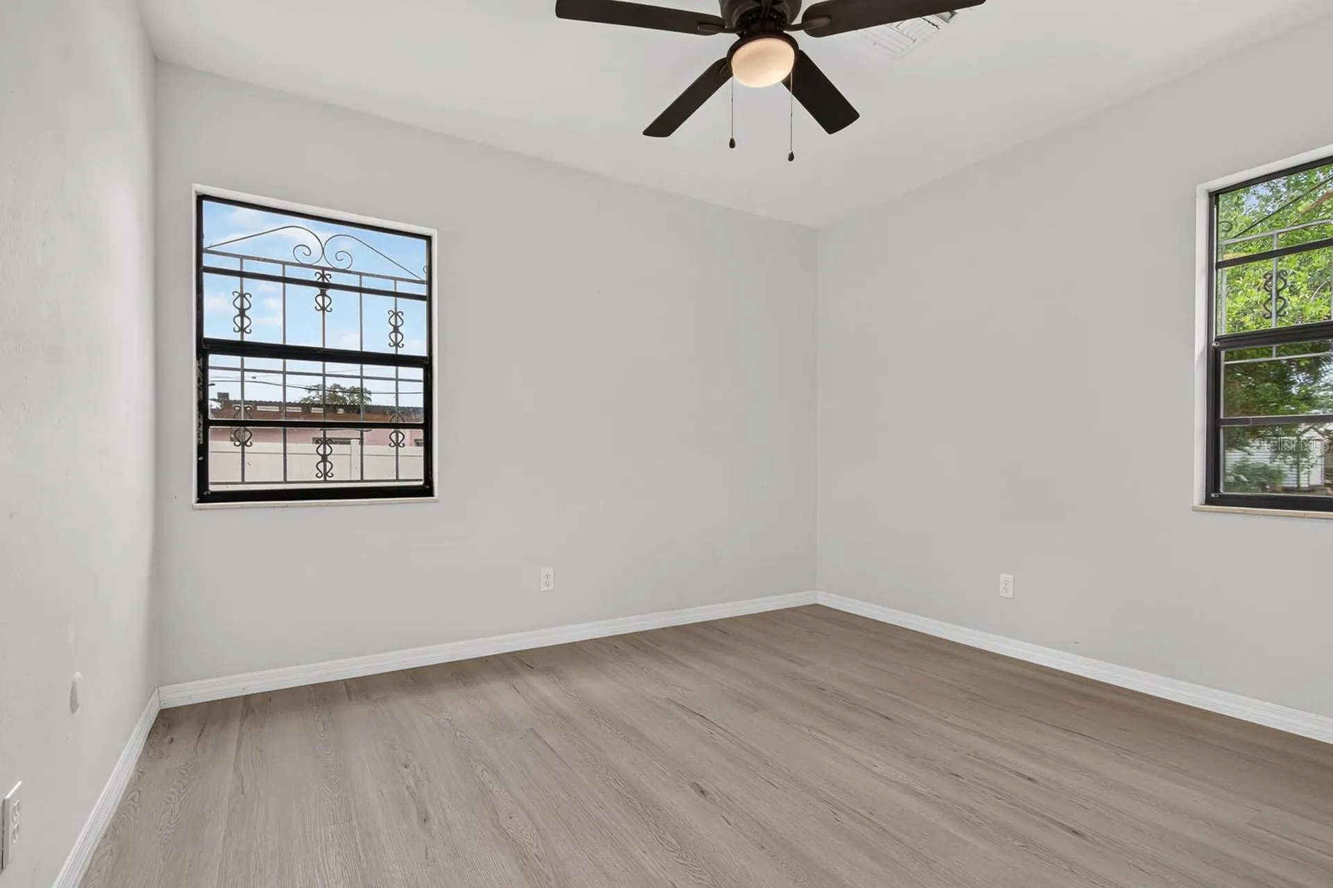 2211 Mallory Avenue Tampa FL 33605