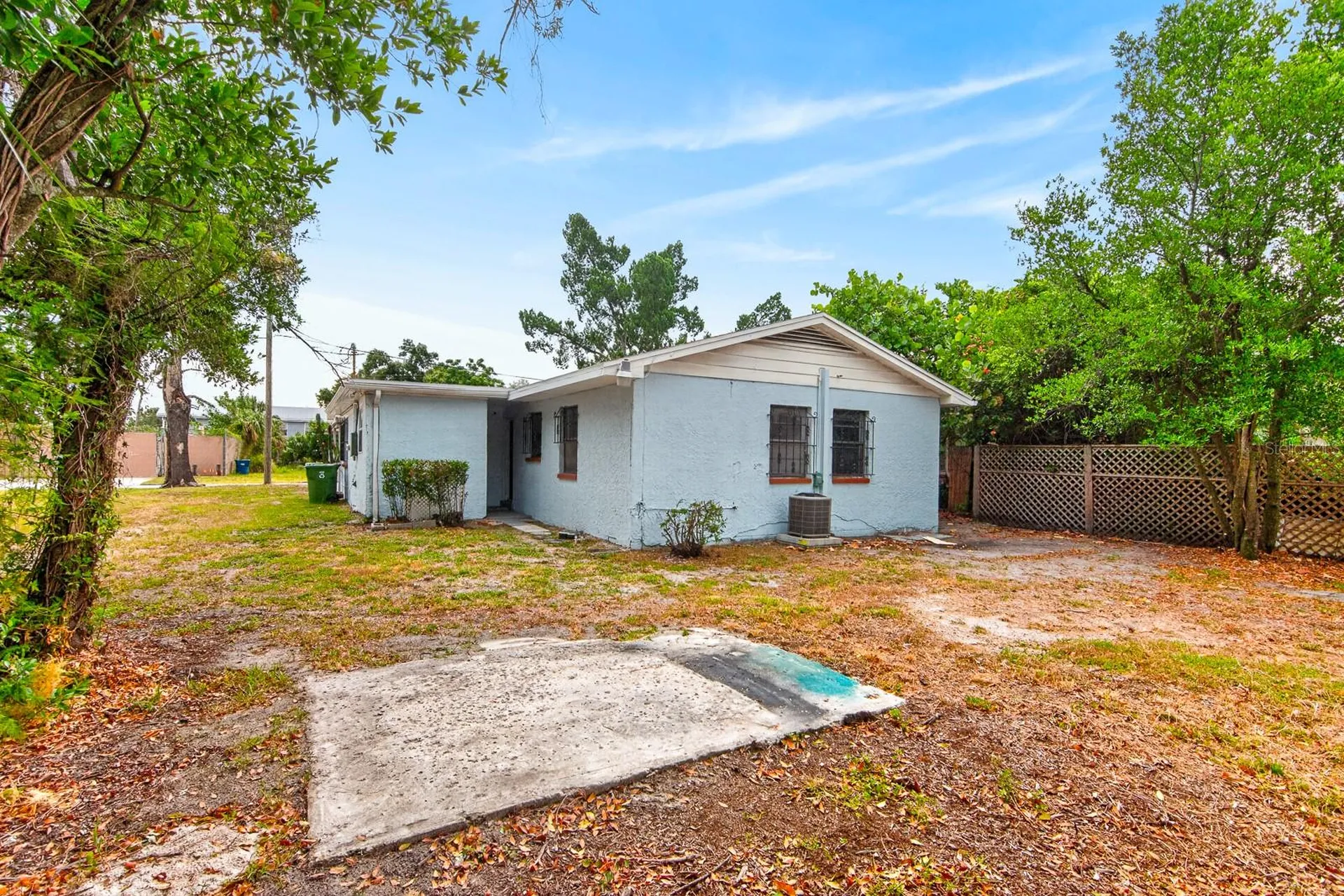 2211 Mallory Avenue Tampa FL 33605