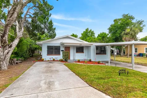 2211 Mallory Avenue Tampa FL 33605