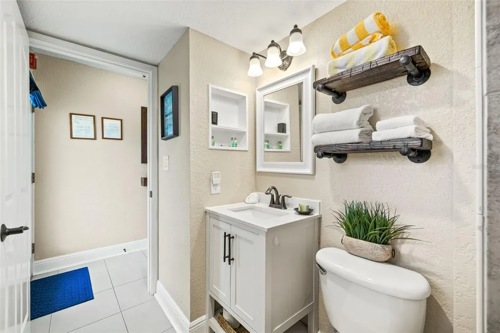 1420 Bayshore Boulevard Dunedin FL 34698