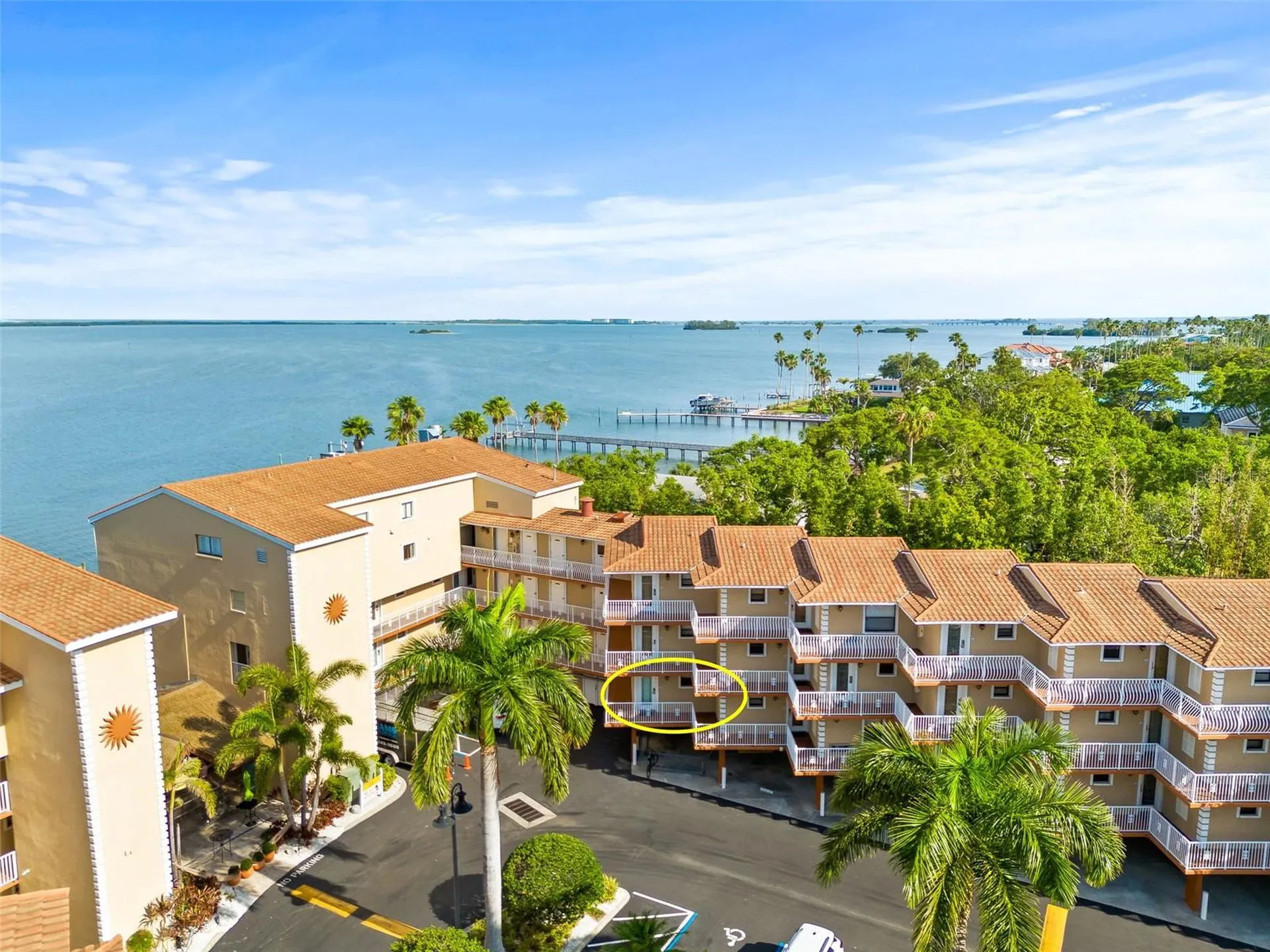 1420 Bayshore Boulevard Dunedin FL 34698