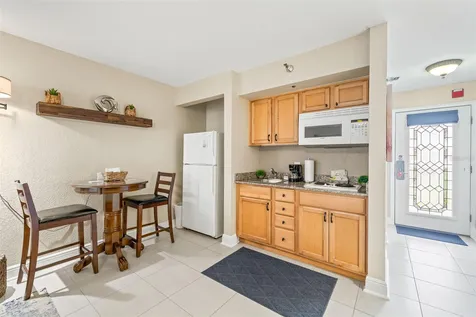 1420 Bayshore Boulevard Dunedin FL 34698