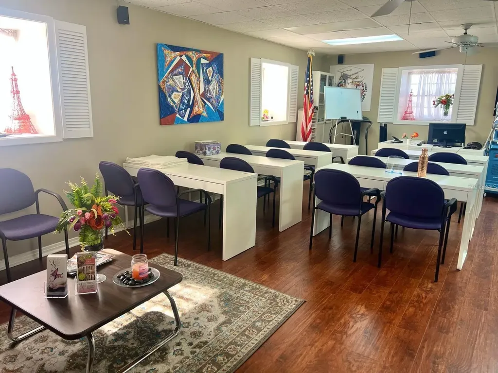 5519 Hanley Road Tampa FL 33634