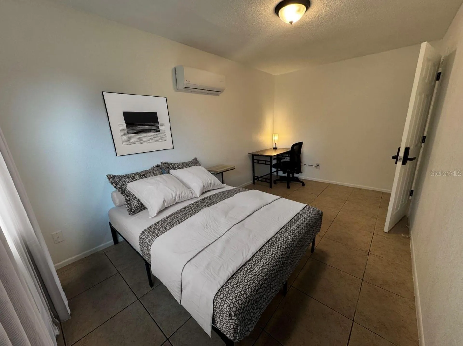 1831 Wilton Avenue Orlando FL 32805