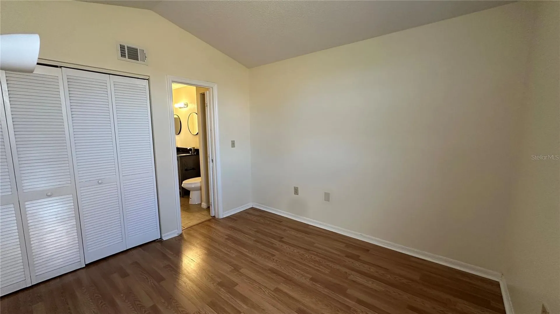 405 Fountainhead Circle Kissimmee FL 34741