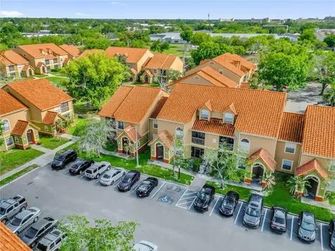 405 Fountainhead Circle Kissimmee FL 34741