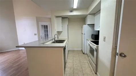405 Fountainhead Circle Kissimmee FL 34741