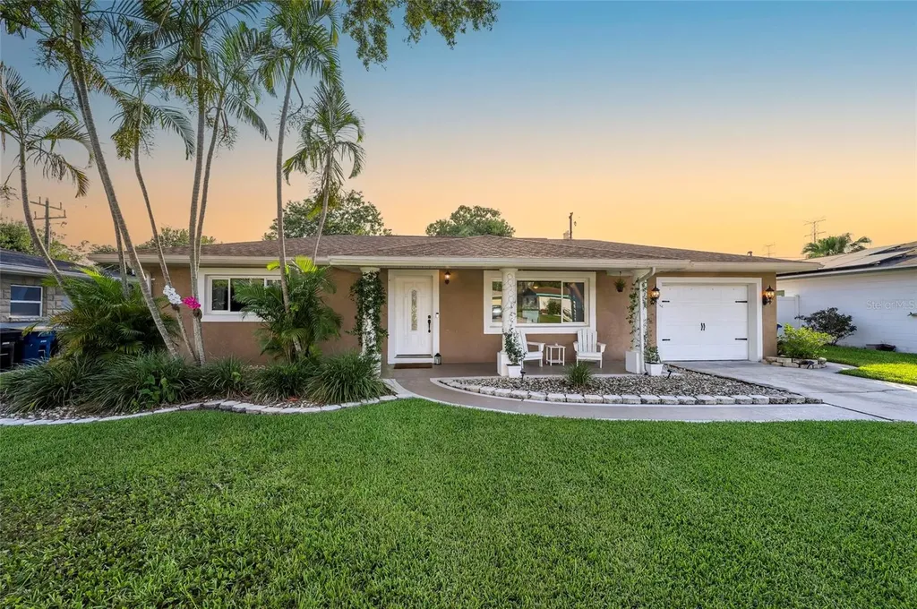 1252 Burma Avenue Clearwater FL 33764