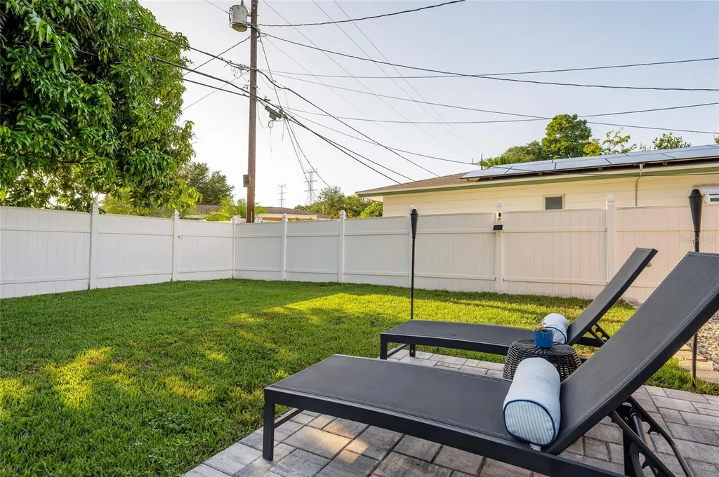 1252 Burma Avenue Clearwater FL 33764