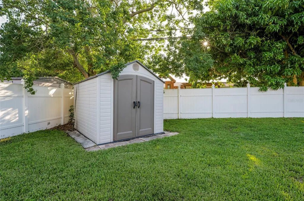 1252 Burma Avenue Clearwater FL 33764