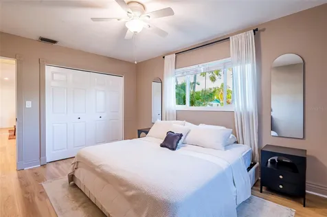 1252 Burma Avenue Clearwater FL 33764