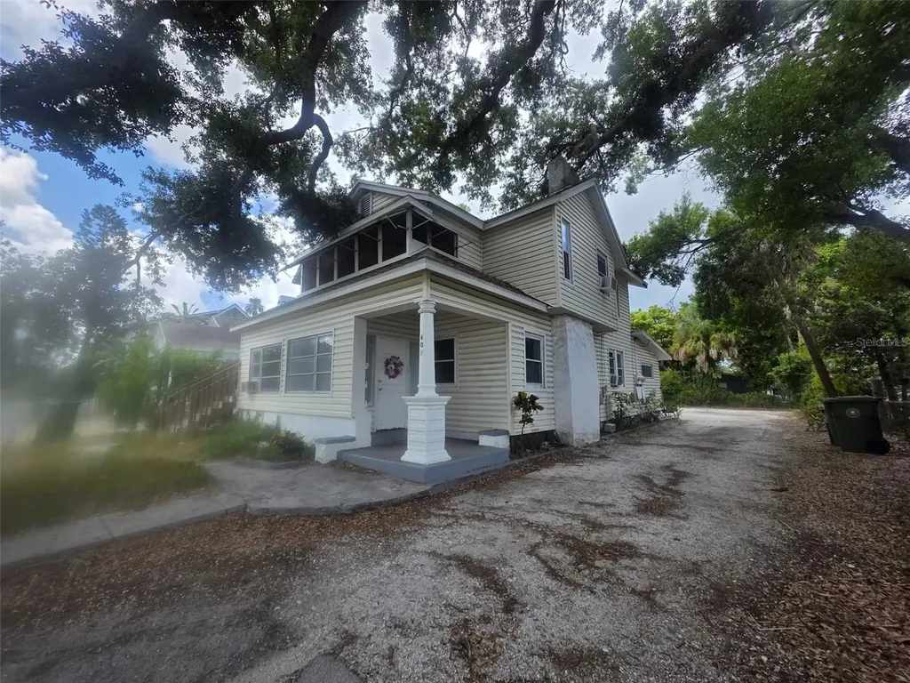 602 W 26th Street Bradenton FL 34205