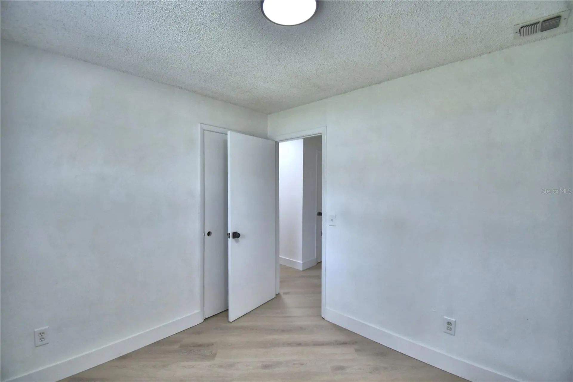 808 Oakmont Court Deland FL 32720