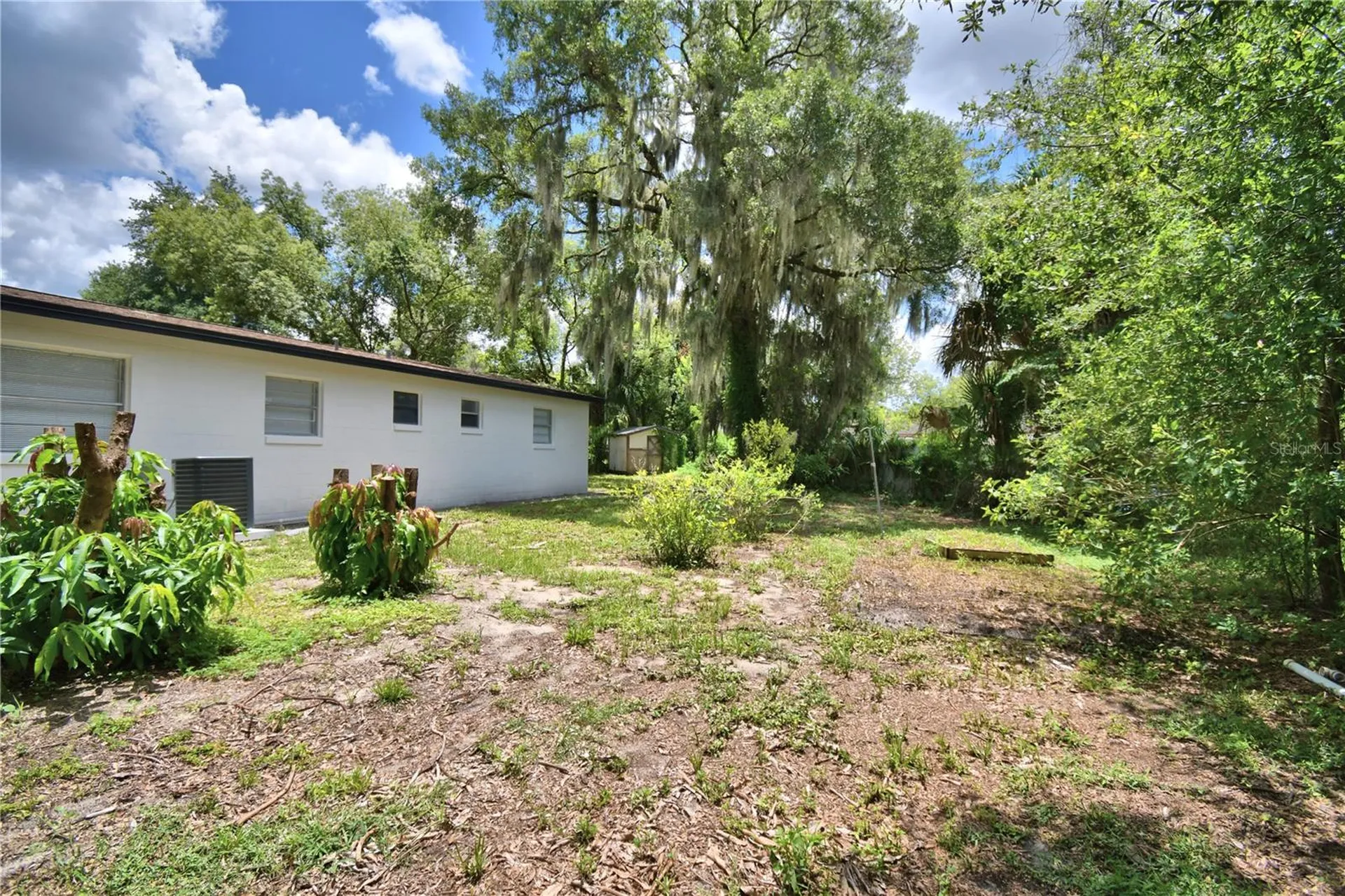 808 Oakmont Court Deland FL 32720
