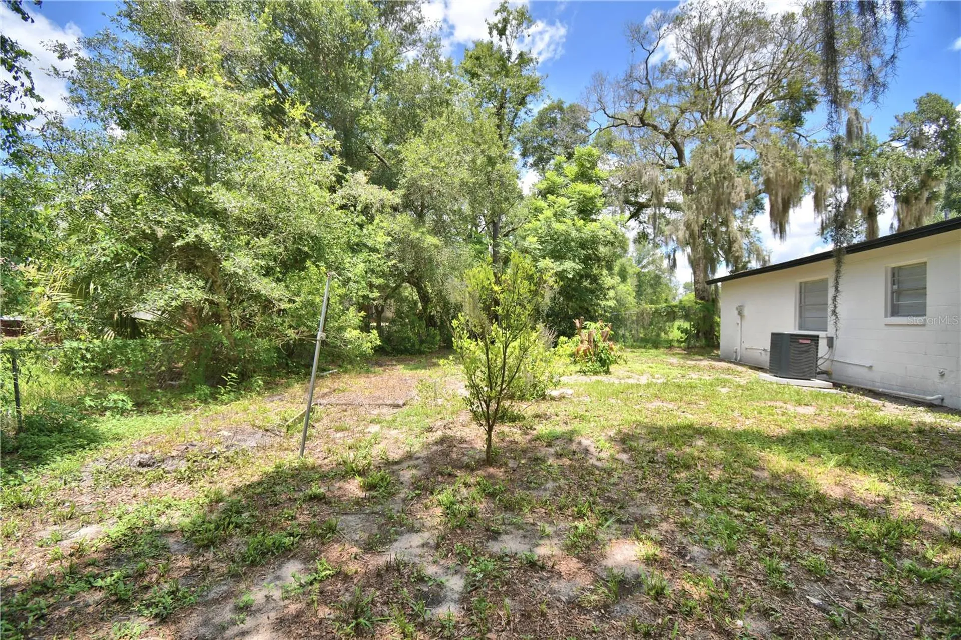 808 Oakmont Court Deland FL 32720
