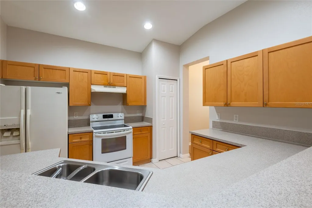 11112 Holly Cone Drive Riverview FL 33569
