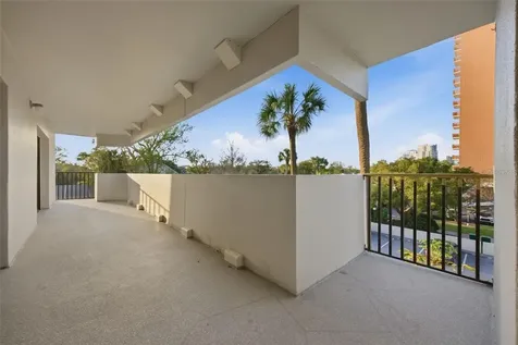 4141 Bayshore Boulevard Tampa FL 33611