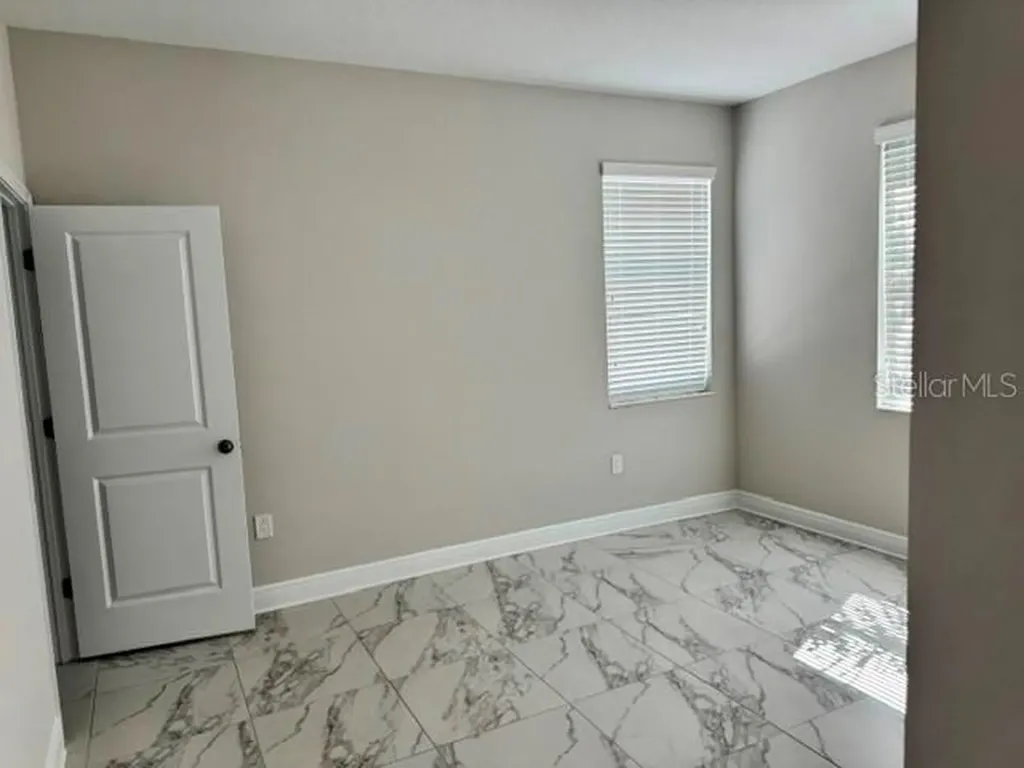 2531 W Walnut Street Tampa FL 33607