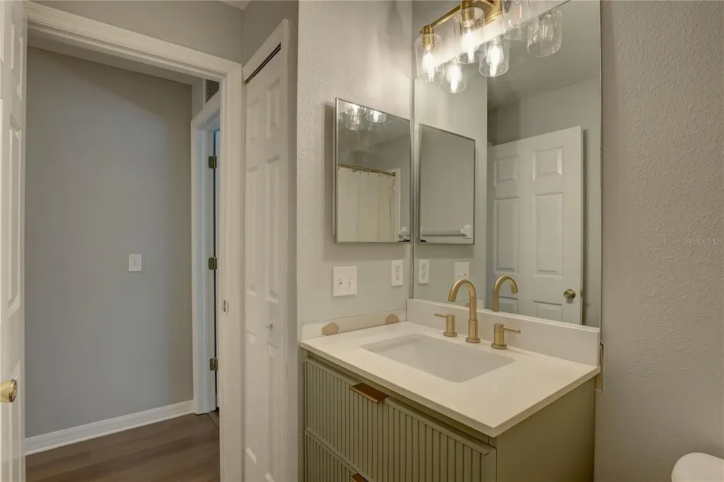 9516 Charlesberg Drive Tampa FL 33635