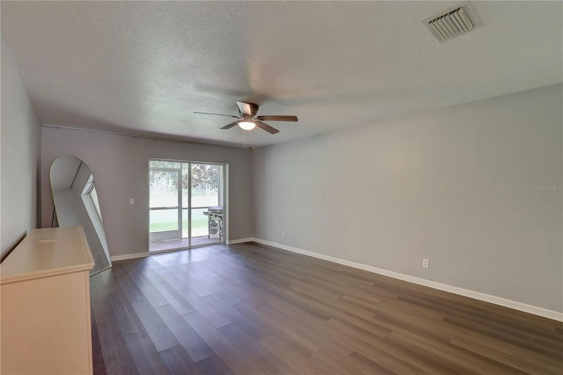 9516 Charlesberg Drive Tampa FL 33635