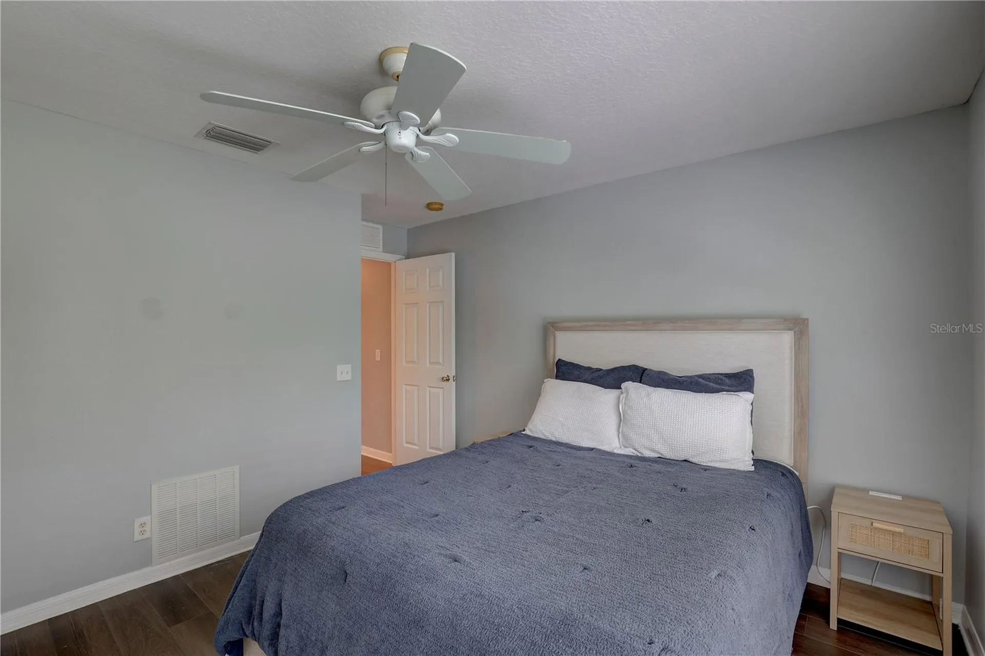 9516 Charlesberg Drive Tampa FL 33635
