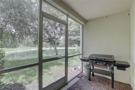 9516 Charlesberg Drive Tampa FL 33635