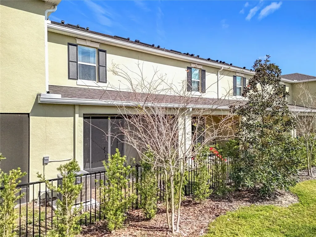 965 Lido Drive Howey In The Hills FL 34737