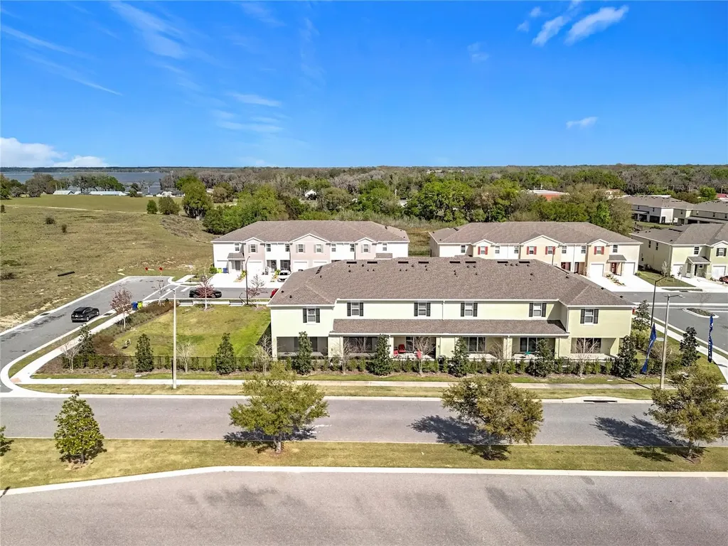 965 Lido Drive Howey In The Hills FL 34737