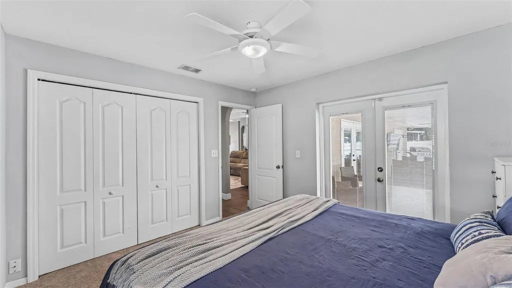 2219 Towering Oaks Circle Seffner FL 33584