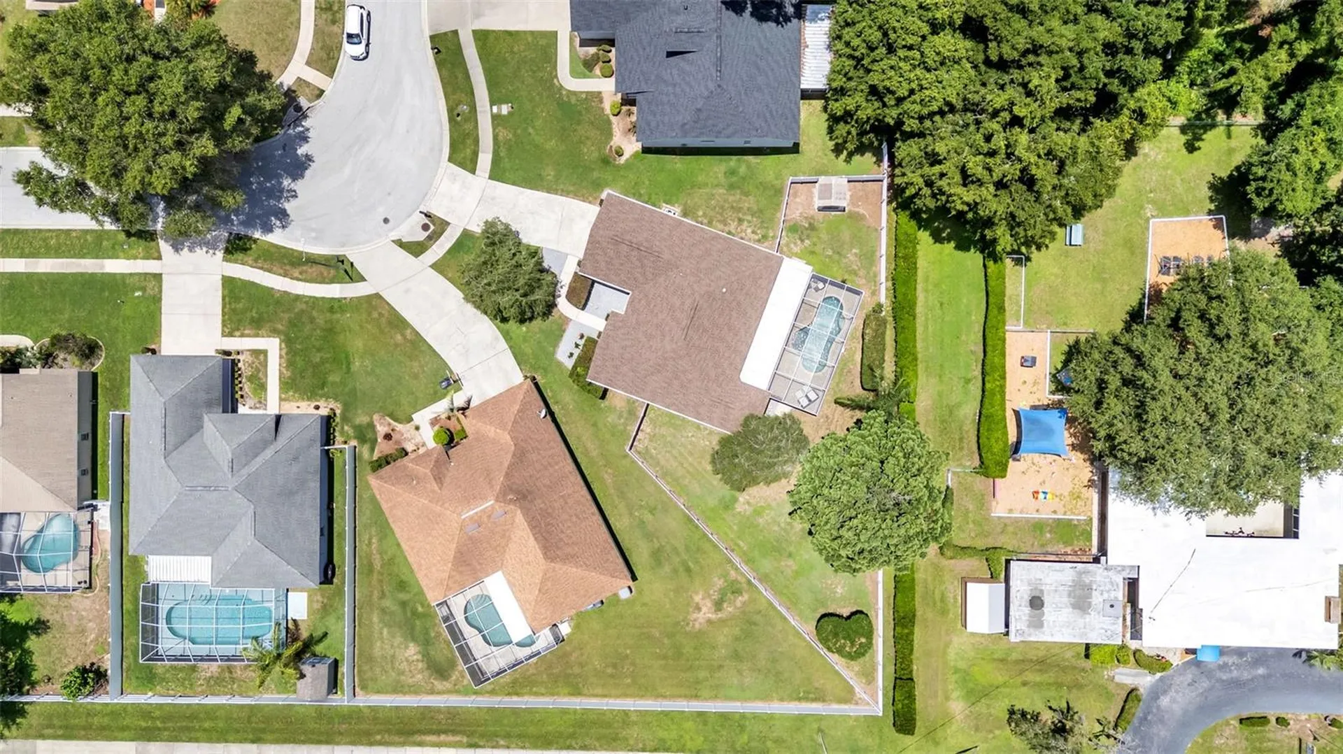 2219 Towering Oaks Circle Seffner FL 33584