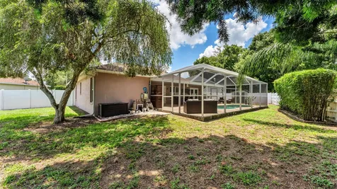 2219 Towering Oaks Circle Seffner FL 33584