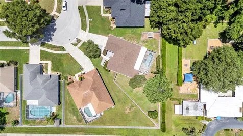 2219 Towering Oaks Circle Seffner FL 33584