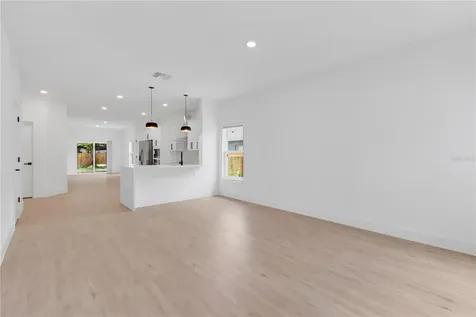 9659 4th Avenue Orlando FL 32824