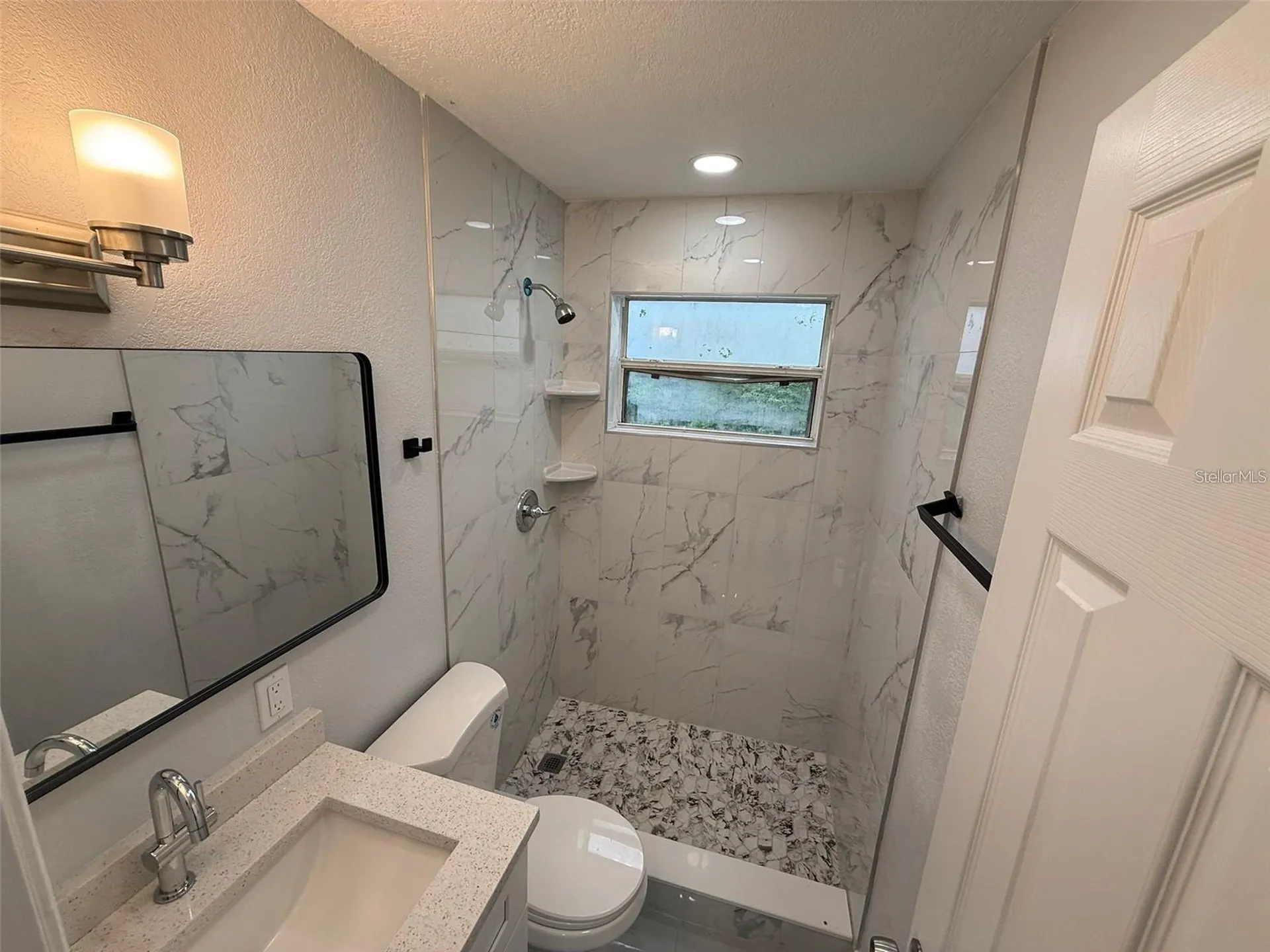 427 40th Avenue S St Petersburg FL 33705