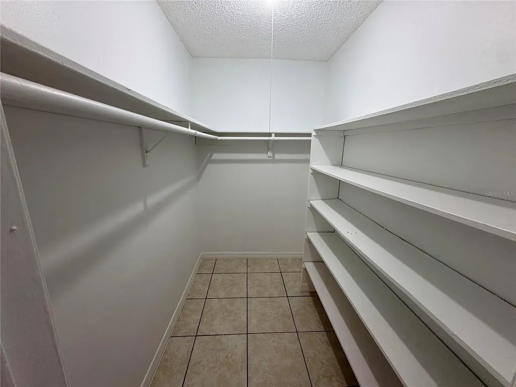 4213 S Semoran Boulevard Orlando FL 32822
