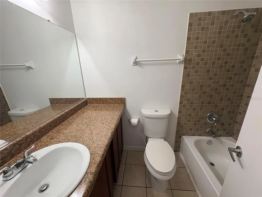 4213 S Semoran Boulevard Orlando FL 32822
