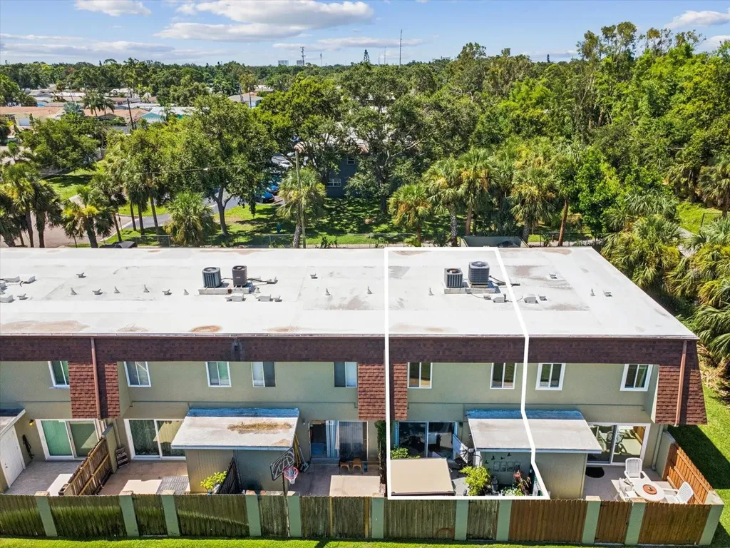 1308 70th Street N St Petersburg FL 33710
