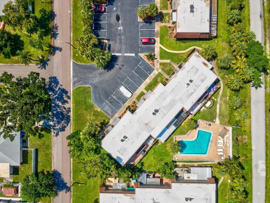 1308 70th Street N St Petersburg FL 33710