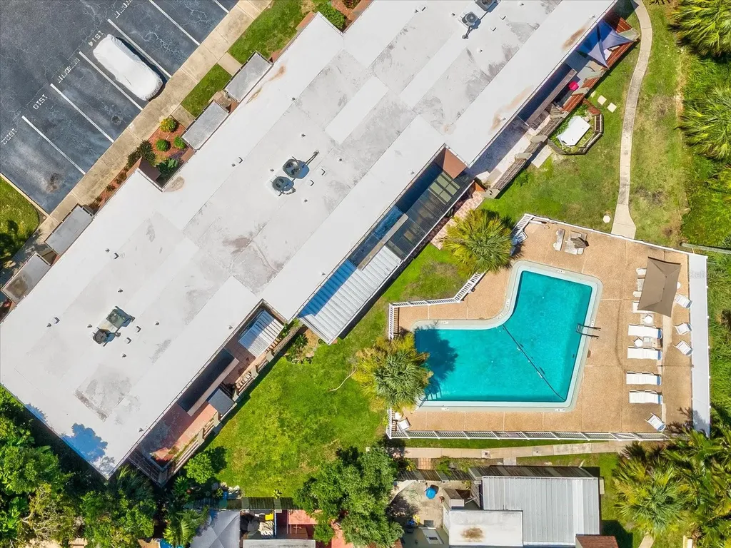 1308 70th Street N St Petersburg FL 33710