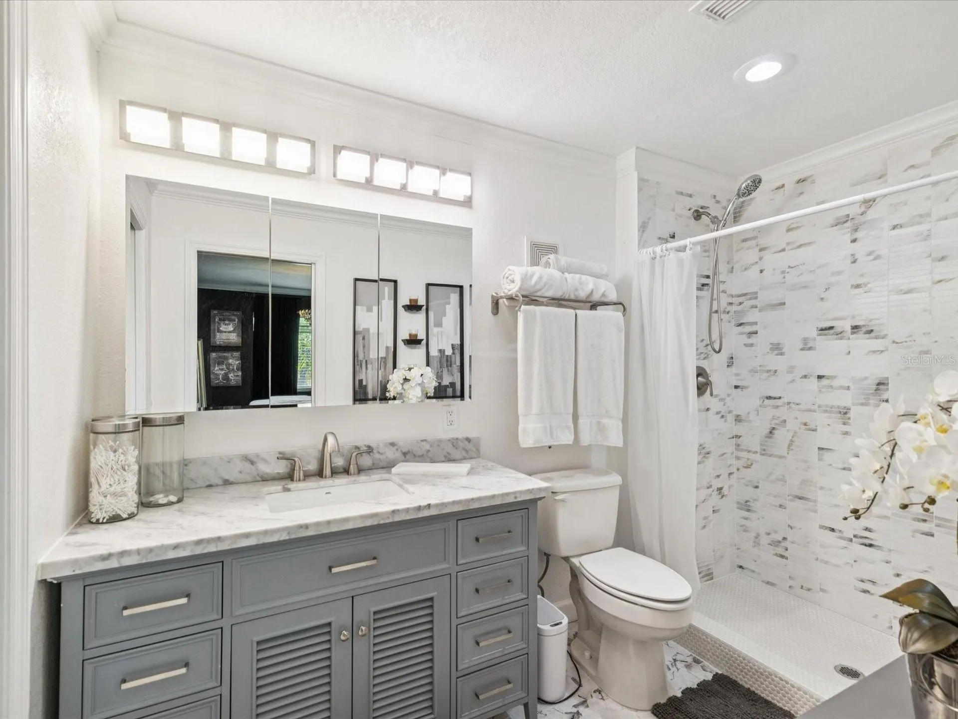 1308 70th Street N St Petersburg FL 33710