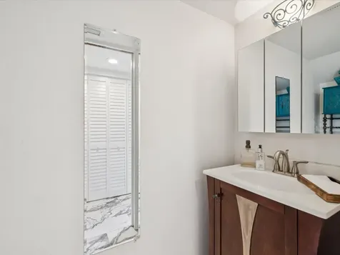 1308 70th Street N St Petersburg FL 33710