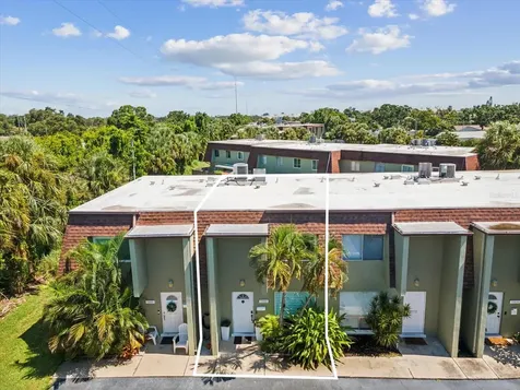 1308 70th Street N St Petersburg FL 33710