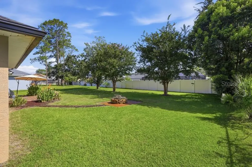 69 Wellesley Lane Palm Coast FL 32164