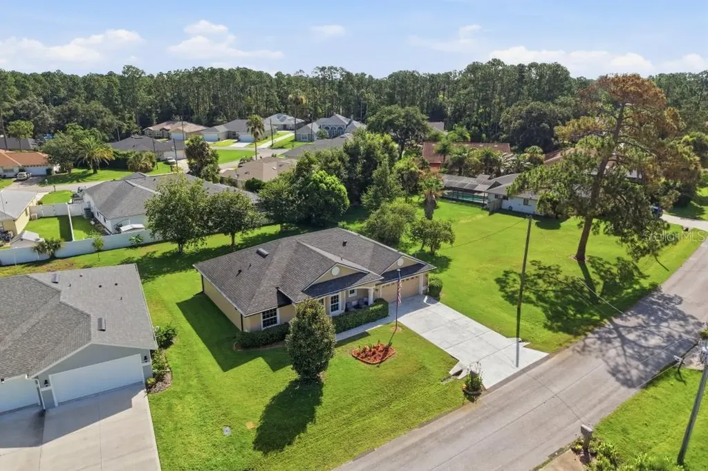 69 Wellesley Lane Palm Coast FL 32164
