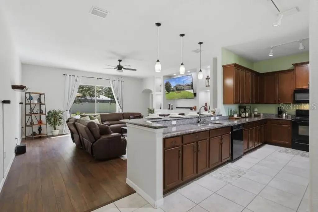 69 Wellesley Lane Palm Coast FL 32164