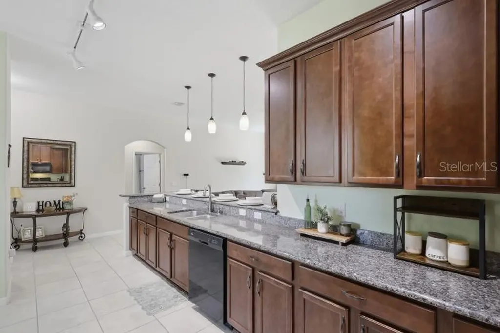 69 Wellesley Lane Palm Coast FL 32164