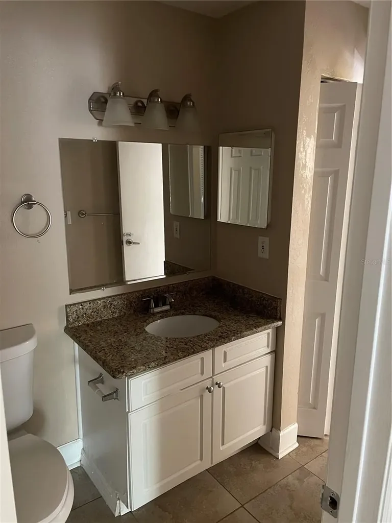 4512 Commander Drive Orlando FL 32822