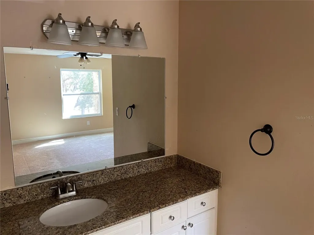 4512 Commander Drive Orlando FL 32822