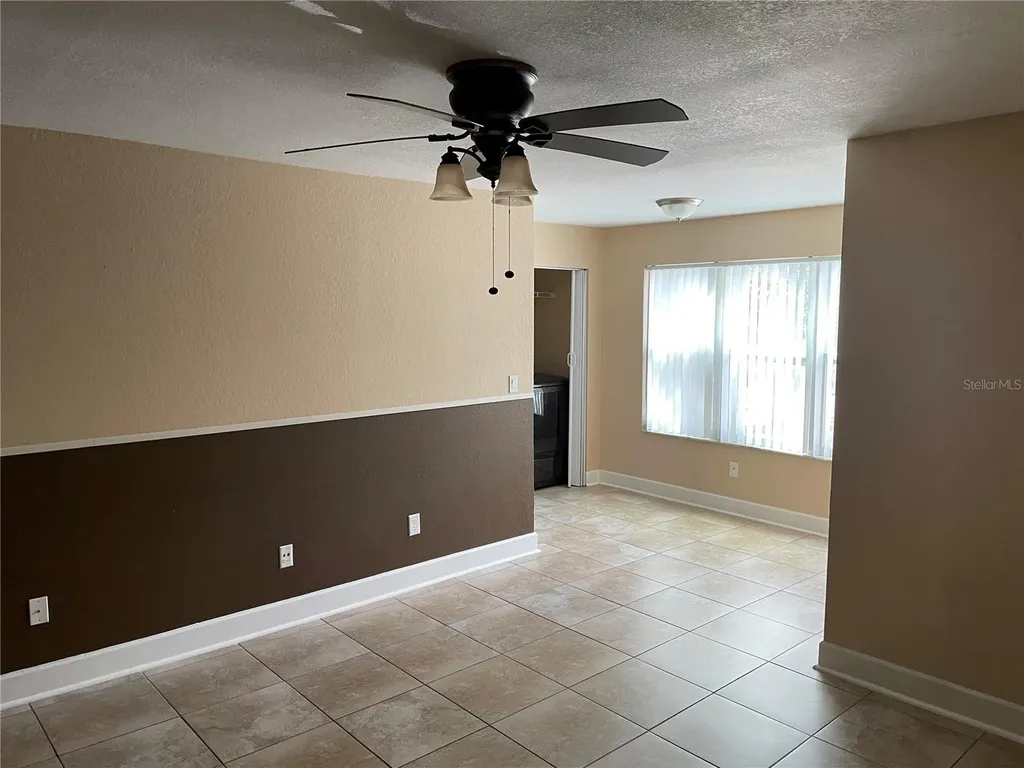 4512 Commander Drive Orlando FL 32822