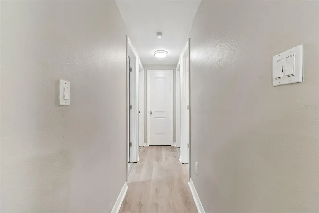 1124 Jadewood Avenue Clearwater FL 33759